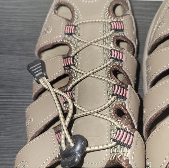 Eddie Bauer Womens Blakely Tan Hiking Walking Shoes Size 10 - Picture 11 of 13